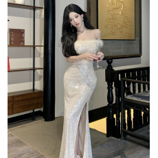 批发实拍~ 新款性感名媛<b class='q'>一字肩</b>小心机亮片年会气质修身礼服连衣裙