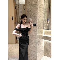 批发实价 辣妹高级感<b class='q'>一字肩</b>蕾丝拼接晚礼服连衣裙