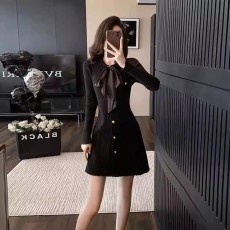 批发秋冬新款小香风<b class='q'>甜美</b>气质系带针织连衣裙收腰A字裙毛衣外穿打底裙