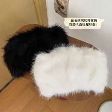 批发实拍实价 秋<b class='q'>冬</b>毛绒绒软糯性感背心抹胸修身短款打底外穿上衣