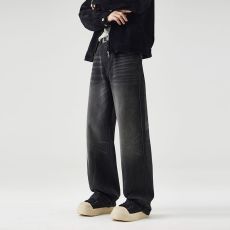 批发实拍秋冬新款美式水洗复古牛仔裤男宽松小众直筒A字长裤