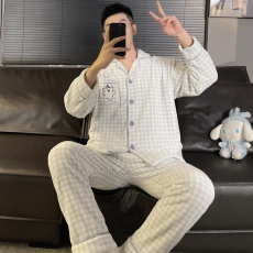 批发M-5XL男女士法兰绒睡衣秋冬季情侣<b class='q'>加肥</b>大码套装