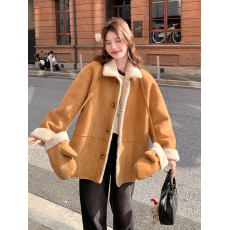 批发今年流行翻领皮毛一体外套女2024冬新款小个子保暖厚实羊羔毛棉服