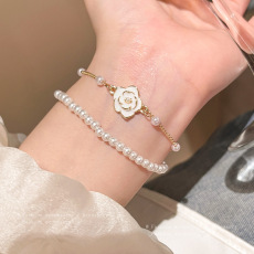 批发轻奢小众双层叠戴珍珠山茶花手链女简约高级感百搭气质手串手饰品