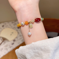 批发新中式中古风放天然串珠手串小众高级感福牌珍珠手链百搭气质手饰