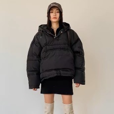 批发<b class='q'>韩国</b>chic秋冬慵懒风连帽设计感开叉纯色宽松卫衣套头面包服棉服女