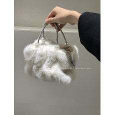 批发实拍特价珍珠手提毛绒包斜挎包