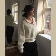 批发韩版  复古 <b class='q'>手工</b>撞色边边  牛角扣 <b class='q'>毛衣</b>