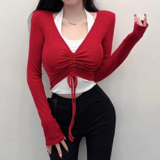 批发天猫抖音质量新年红秋冬新款挂脖拼接<b class='q'>假两件</b>抽绳针织长袖上衣女