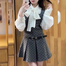 批发小香学院风波点背带<b class='q'>连衣裙</b>子女春秋季2026新款法式衬衫<b class='q'>气质</b>一整套