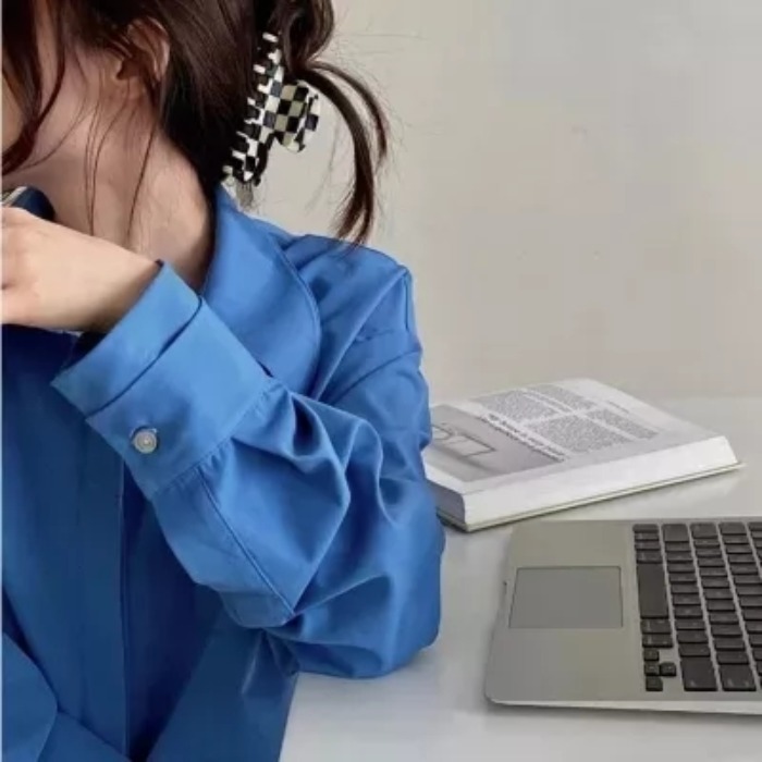 와라. 생각하기 시 laiss 톰 글 래 원인 블루 여성 셔츠 가을 겨울 새로운 디자인 센스 맨위 다용도 스택 착용 품격 셔츠