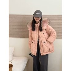 批发新款大毛领时尚高品质真毛领口袋装饰<b class='q'>中长款</b>冬季保暧时尚流行