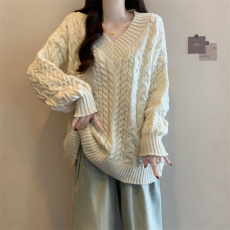 批发实拍大码<b class='q'>女装</b>毛衣女秋冬季新款V领宽松套头麻花外穿针织衫上衣女