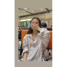 批发HEYGIRL黑哥 韩版宽松条纹<b class='q'>衬衫女</b>设计感小众气质衬衣休闲<b class='q'>长袖</b>上衣