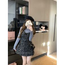 批发实拍实价~新款法式温柔风百搭高领打底衫氛围感<b class='q'>亮片</b><b class='q'>背心</b>裙套装女