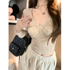 实拍实价！蕾丝拼接v领长袖T恤修身带胸垫辣妹显瘦短款打底衫上衣