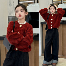 批发女童毛衣外套秋<b class='q'>冬</b>2025新款女大童红色针织儿童初中生开衫本命上衣