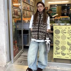 批发复古摇粒绒高领马甲背心女秋季新款保暖叠穿羊羔毛拉链马夹外套潮