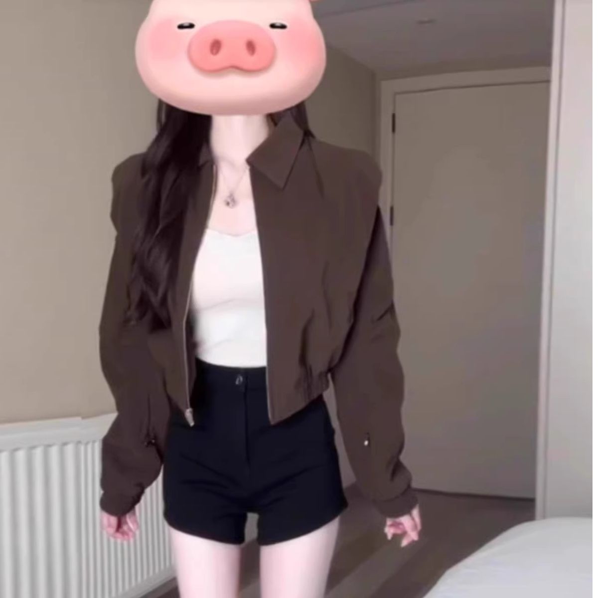 Early autumn brown short jacket for women's spring and autumn new style unique and super beautiful looking and slim early autumn jacket