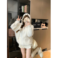 批发实拍大码女装秋冬新温柔纯欲白色拉链连帽软糯加厚<b class='q'>甜美</b>毛衣外套