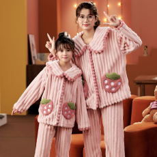 批发黛琳芬法兰绒<b class='q'>亲子装</b>儿童睡衣<b class='q'>套装</b>母女秋冬加厚女孩童装家居服4