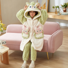 批发[黛琳芬]珊瑚绒<b class='q'>亲子装</b>儿童袍+裤连帽睡衣秋冬加厚女孩童装家居服4