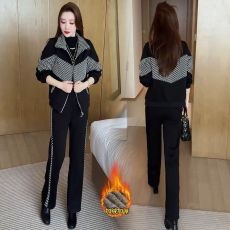 批发现货加绒休闲运动套<b class='q'>装</b><b class='q'>女</b>2025冬时髦洋气立领开衫阔腿裤<b class='q'>两件</b>套#898