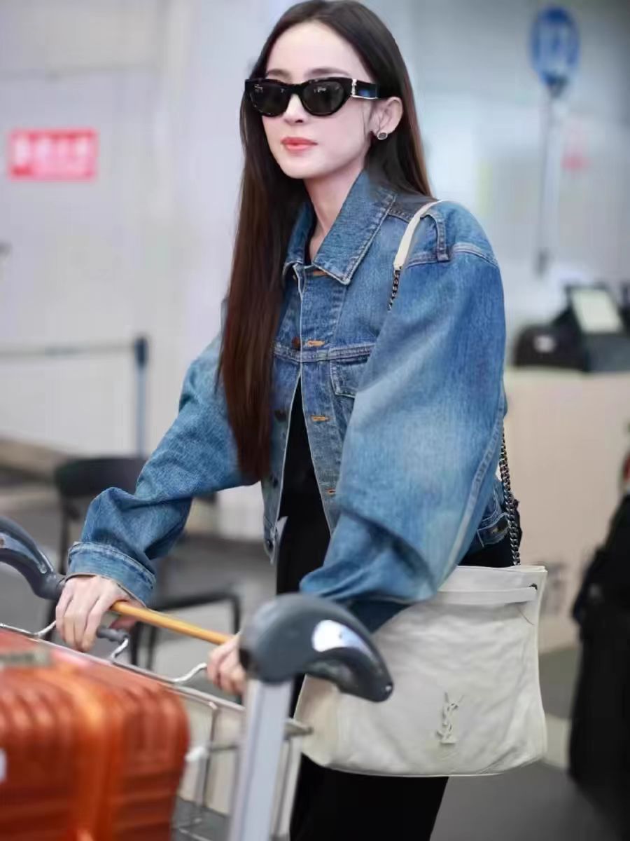 고대 힘 Na 넥타이 같은 단락 카우보이 여성 코트 2025 년 봄 새로운 레트로 작은 남자 느슨한 와일드 맨위 조수