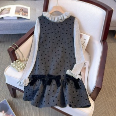 批发实拍法式波点蝴蝶结背心<b class='q'>连衣裙</b>木耳边针织打底衫女冬季新款两件套