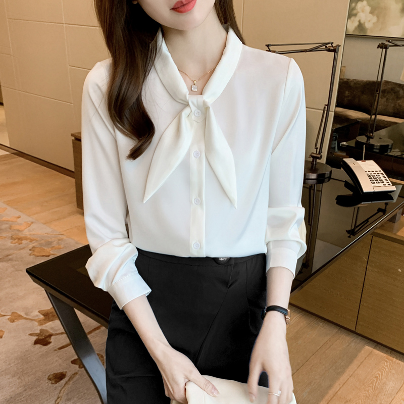 실사 화이트 여성 셔츠 봄 가을 2026 새로운 디자인 센스 작은 대중 패션 리본 맨위 도루 센스 긴팔 셔츠
