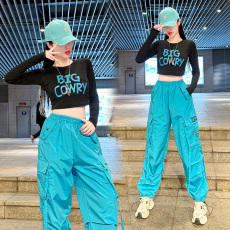 批发春秋<b class='q'>街舞</b>潮牌爵士舞短款女欧美嘻哈跳舞印花演出打歌服广场舞套装