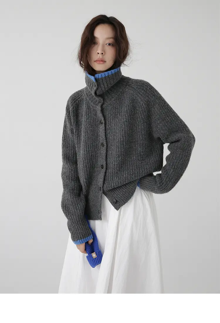 배색 라운드넥 단추 울 가디건 상세 이미지 7