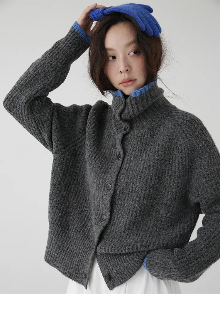 배색 라운드넥 단추 울 가디건 상세 이미지 8
