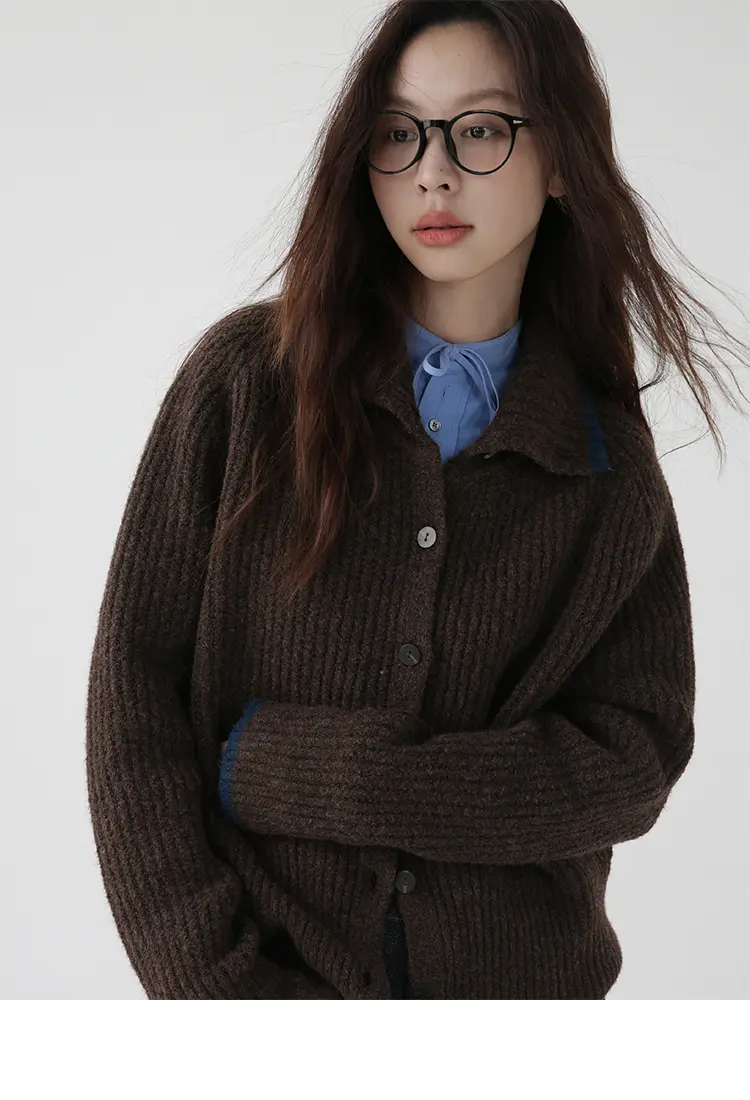 배색 라운드넥 단추 울 가디건 상세 이미지 20
