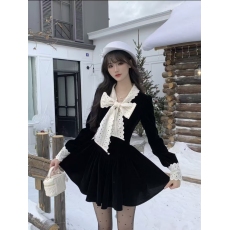 批发优质miu系富家千金黑色丝绒<b class='q'>连衣裙</b>高级感收腰公主裙