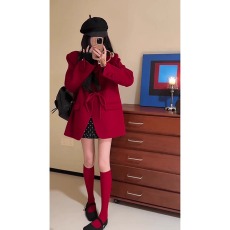 批发实价圣诞穿搭红色蝴蝶结系带毛呢短外套女<b class='q'>冬</b>季超好看漂亮上衣