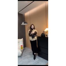 批发高端网红爆款新中式羽绒服女2024冬季新款国风红色盘扣显瘦棉外套