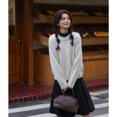 批发主推2025实拍 秋冬森系文艺日系圆领加厚保暖开衫毛衣上衣女