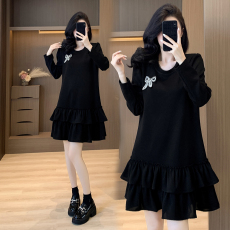 批发大码连衣裙2026春新款200斤<b class='q'>胖</b>mm<b class='q'>洋气</b>减龄遮肚中长款钉钻蛋糕裙