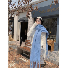 实拍实价！马海毛纯色围巾冬季保暖围脖马卡龙加厚粗辫子百搭披肩