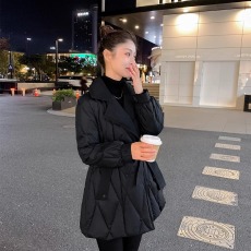 批发设计感黑色羽绒服女2026年新款冬季收腰显瘦<b class='q'>西装</b>领菱格棉衣外套
