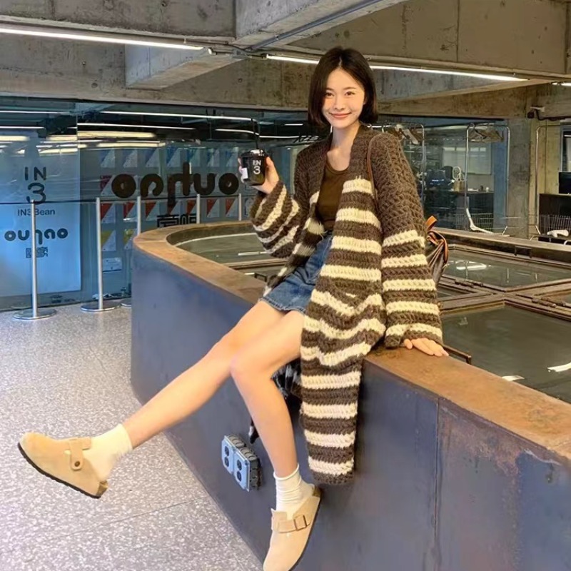 프랑스식 레트로 패치워크 색상 스트라이프 꽈배기 두꺼운 선 느긋한 바람 오픈 가디건 스웨터 여자 가을 분위기 센스 롱 코트 재킷
