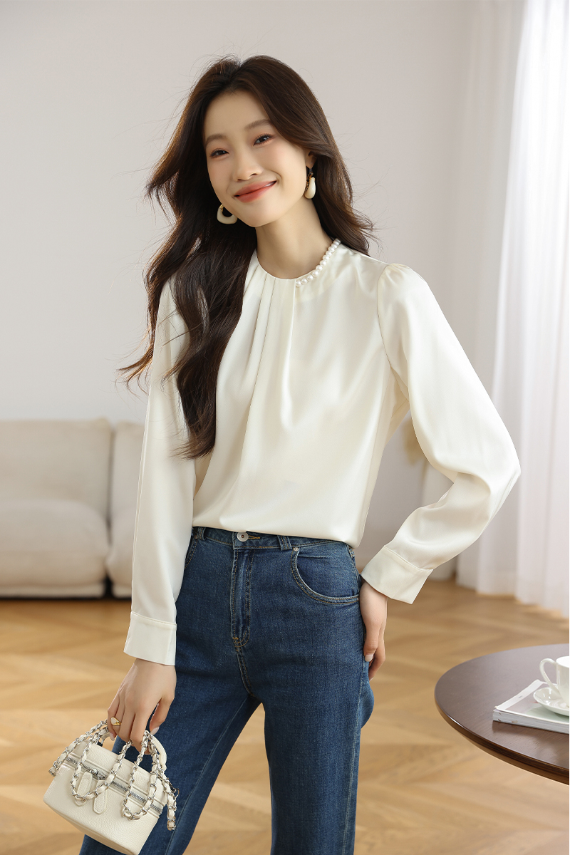 실사 프랑스식 레트로 품격 진주 여성 셔츠 출퇴근 우아함 2026 새로운 디자인 센스 긴팔 실크 맨위