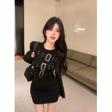 批发<b class='q'>清仓</b>实拍~长袖纯黑色修身包臀时尚炸街<b class='q'>连衣裙</b>女