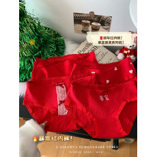 批发实价实拍新年女士内裤纯棉抗菌大红色结婚性感三角裤头三条装