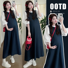 批发实拍2025秋季网红爆款新款纯色孕妇牛仔背带裙+泡泡袖上衣