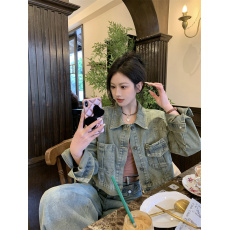 批发实拍<b class='q'>牛仔</b>外套女短款小个子2025早秋新款港味复古BF风洋气上衣服潮