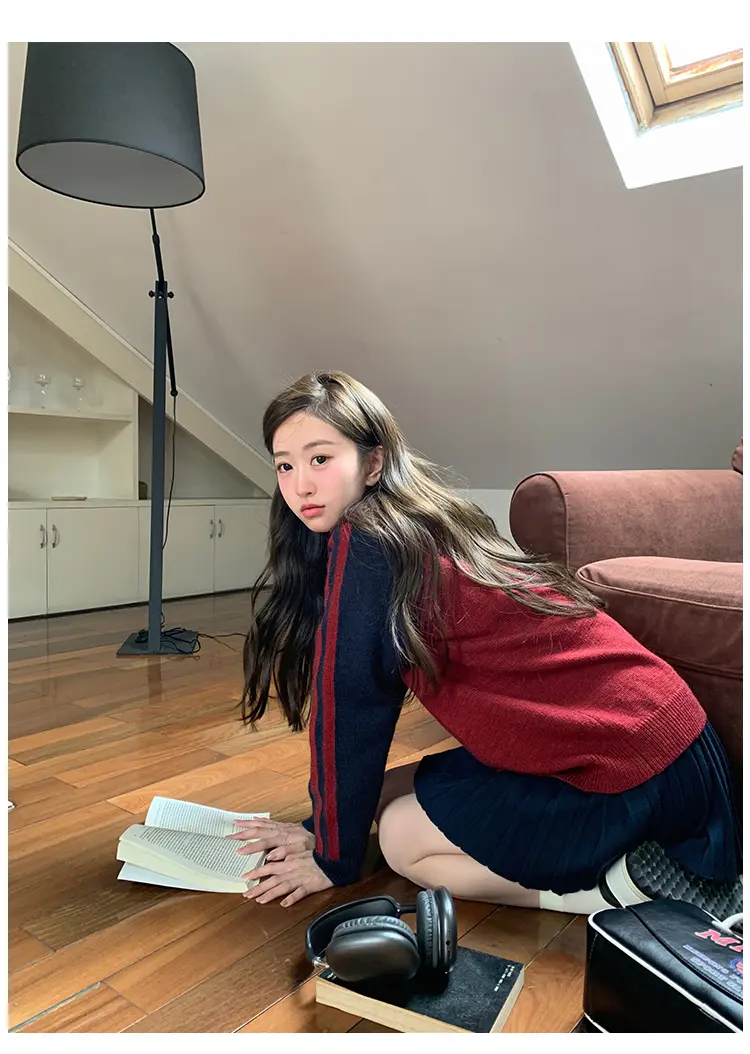 프레피 스타일 배색 V넥 울 니트 가디건 상세 이미지 28