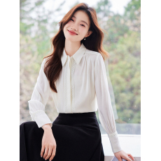 批发2026年春季新款女装文艺Polo领宽松显瘦上衣简约减龄设计<b class='q'>白色</b>衬衫