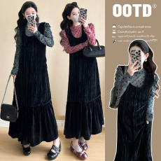 批发实拍2026春夏新款孕妇<b class='q'>丝绒</b>气质鱼尾背心裙＋波点泡泡袖打底衫<b class='q'>套装</b>